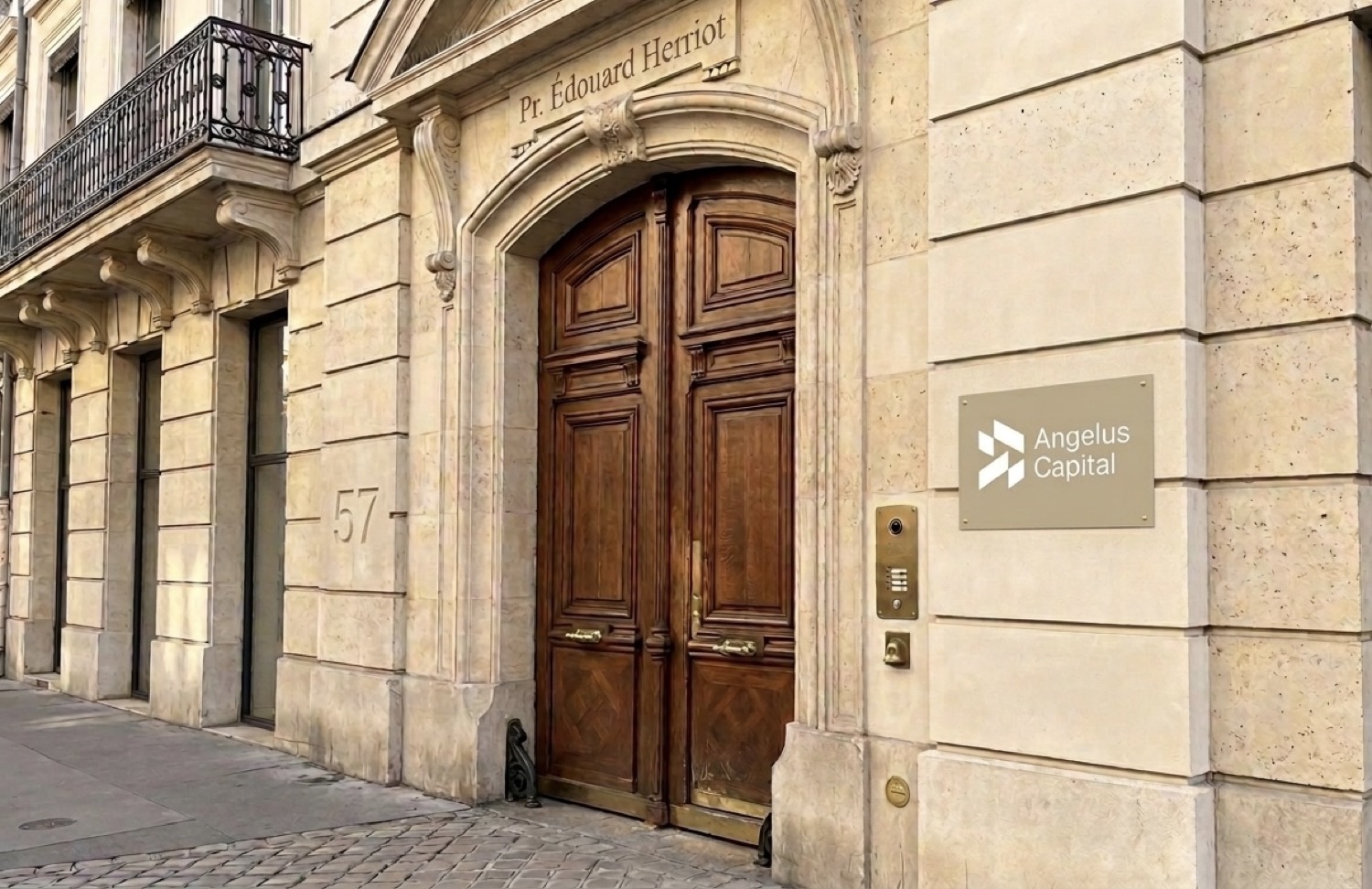 Entrée des locaux Angélus Capital — 57 rue du Président Édouard Herriot, Lyon
